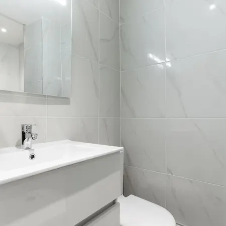 Apartment Montparnasse Rue De Rennes Charming 2p *