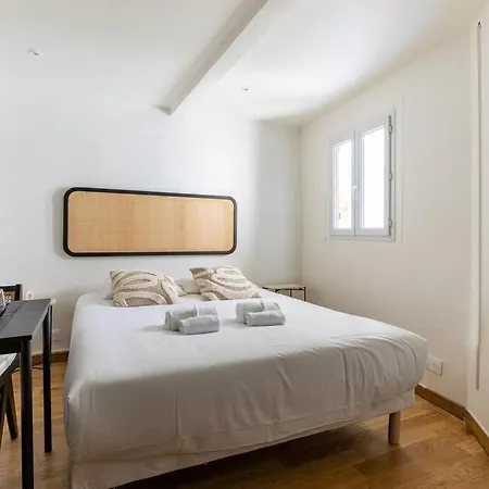 Montparnasse Rue De Rennes Charming 2p * Paris